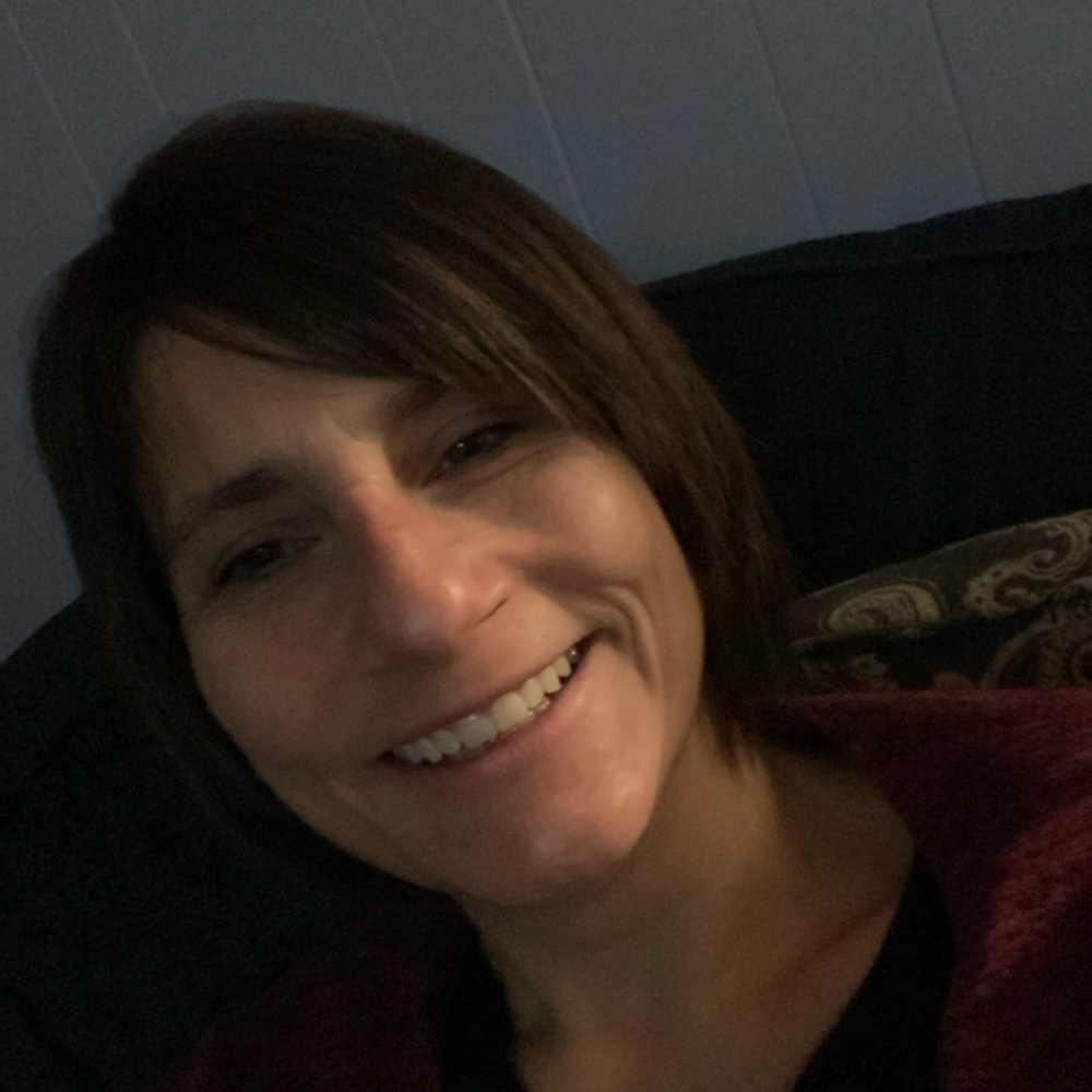 Meet your Posher, Suzanne